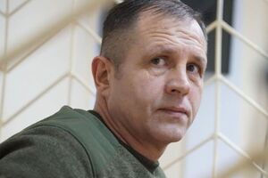 Балух жалуется на постоянное видеонаблюдение