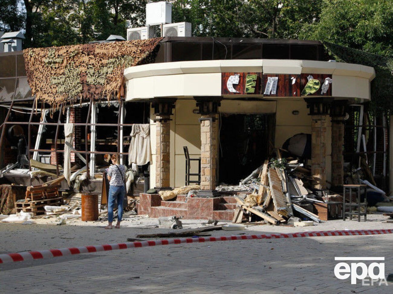 За даними ЗМІ, ватажка "ДНР" убив заряд, захований за вивіскою ресторану