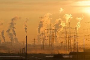 У ніч із 23-го на 24 серпня жителі Армянська заявили про викид невідомої речовини в атмосферу