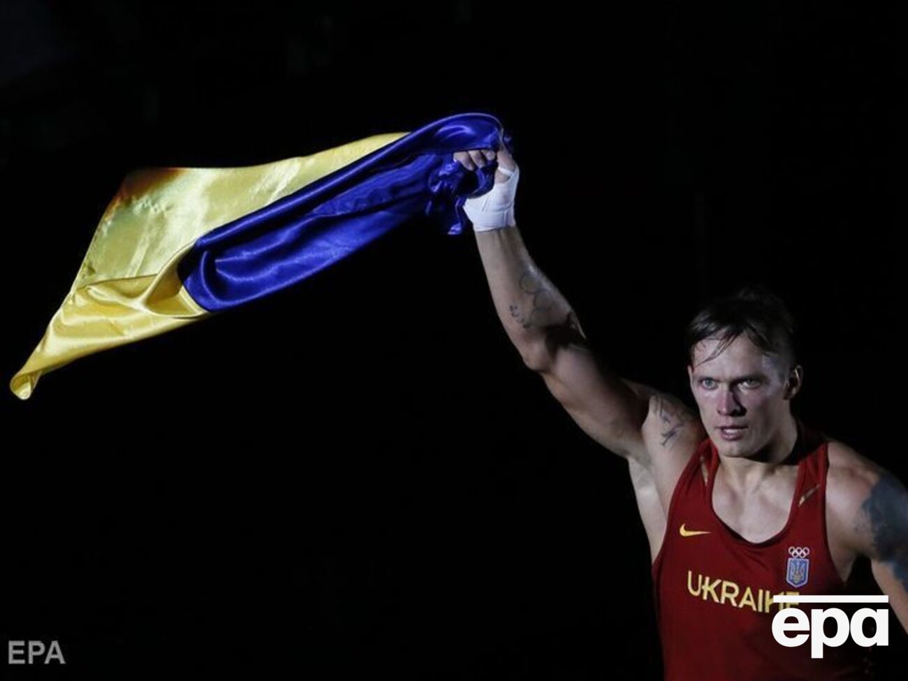 У ніч із 21-го на 22 липня Усик став переможцем Всесвітньої боксерської суперсерії