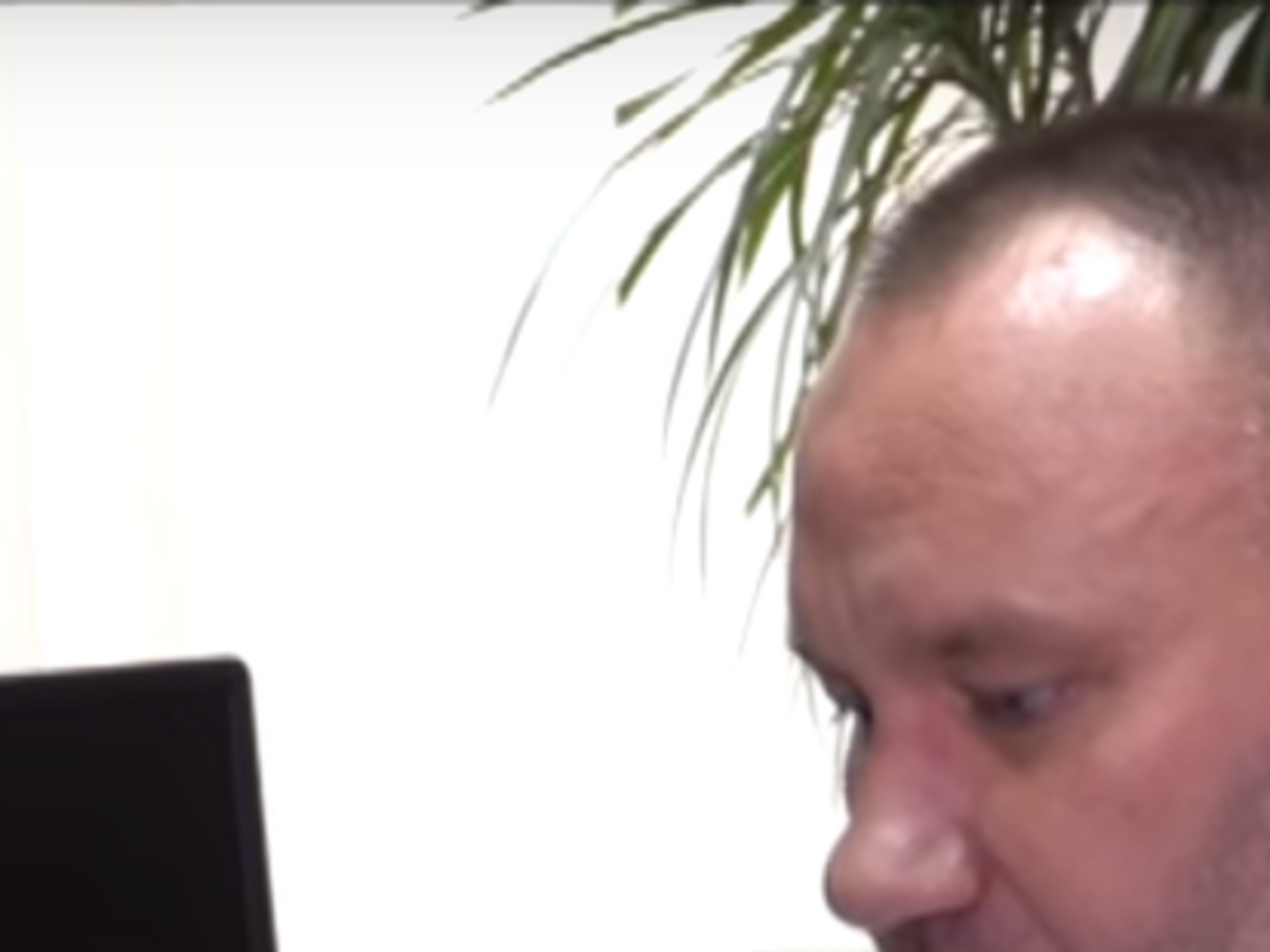 Оголошений мертвим харківський чиновник Васенко живий і судиться з екс-тещею, підозрюваною в організації його вбивства