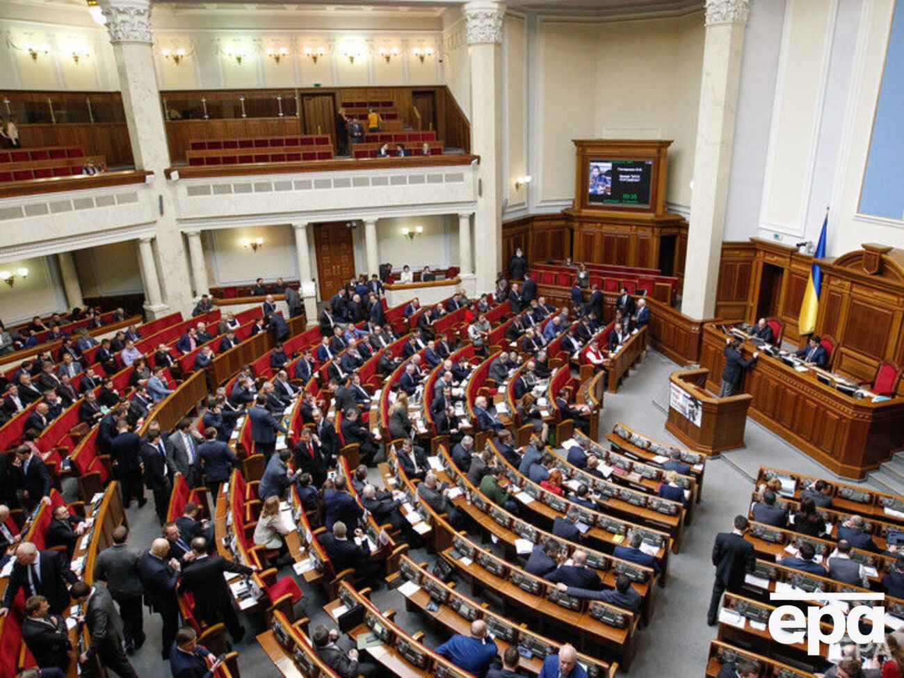 Рада приняла законопроект с поправками президента