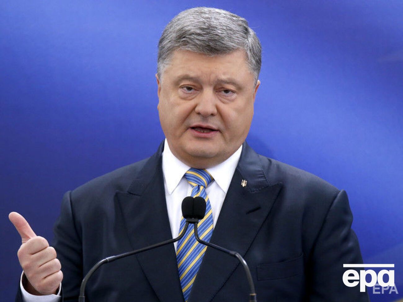 Порошенко: Соціальні гарантії та грошове забезпечення українських військових мають бути на належному рівні