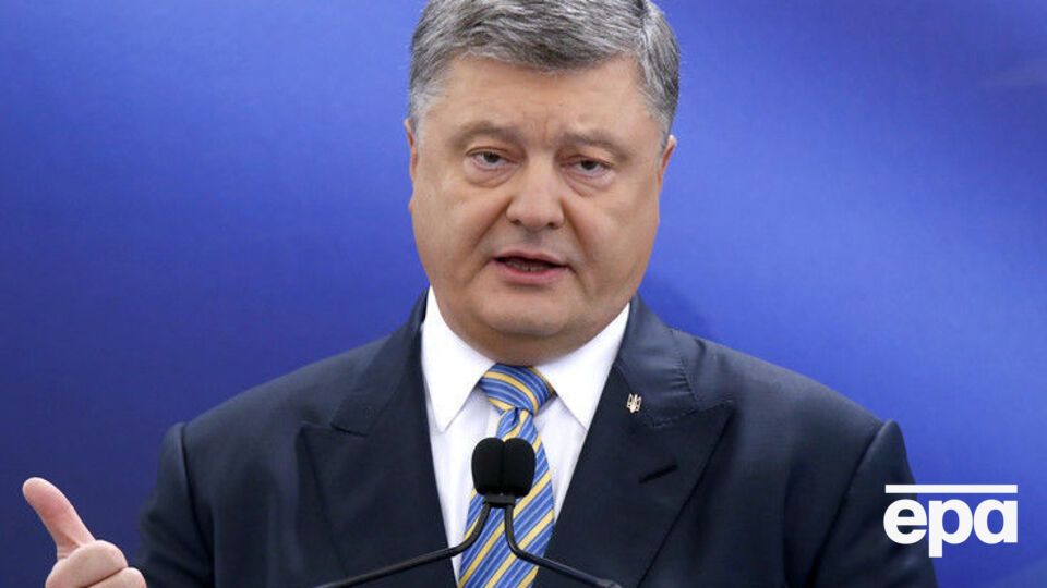 Порошенко: Соціальні гарантії та грошове забезпечення українських військових мають бути на належному рівні