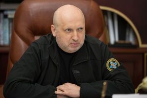 Турчинов сказав, що у 2019 році планують суттєво збільшити грошове забезпечення військовослужбовців