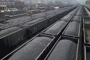 Уголь является товаром широкой и открытой торговли с прозрачными ценами для основных рыночных хабов, поэтому оценка текущей цены энергетического угля – довольно простая задача, считают авторы отчета