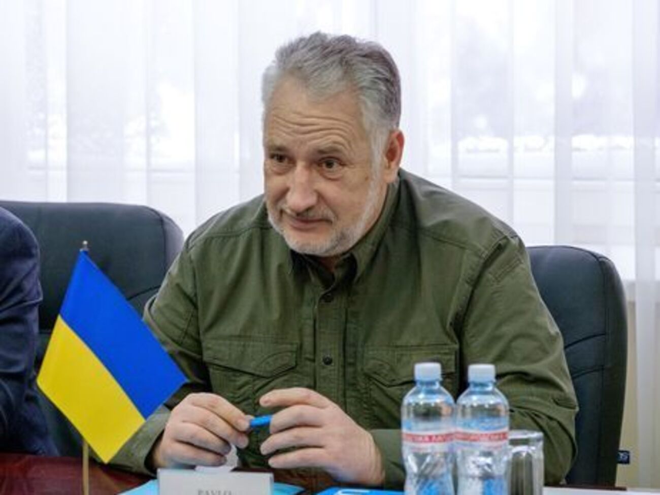 19 червня Порошенко ввів Жебрівського до складу комісії зовнішнього контролю на проведення незалежної оцінки ефективності діяльності НАБУ