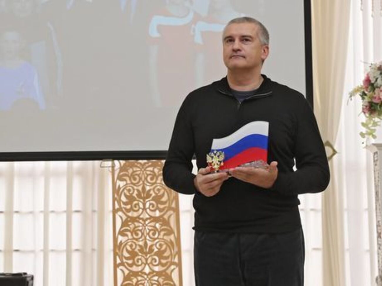 Аксьонов про ситуацію в Армянську: Сухі&nbsp;ділянки, які парують, активно засипають