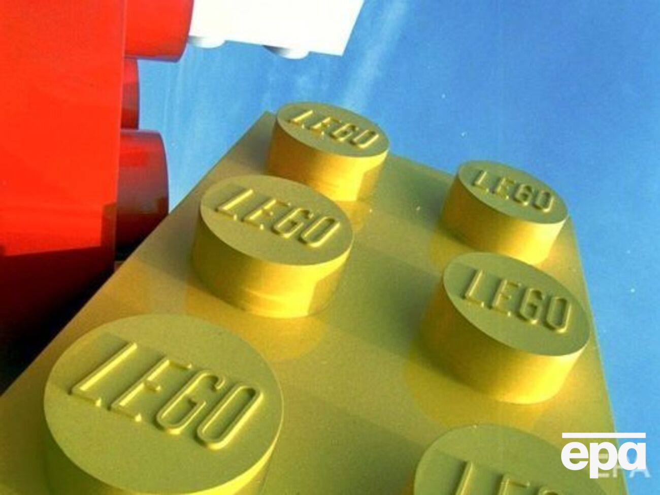 Полиция штурмовала квартиру мужчины, который собрал автомат из Lego