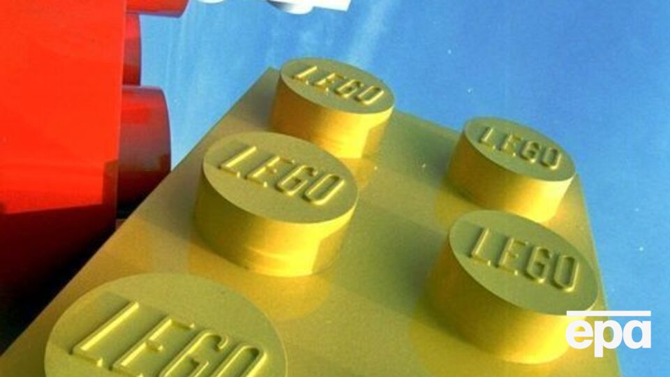 Полиция штурмовала квартиру мужчины, который собрал автомат из Lego