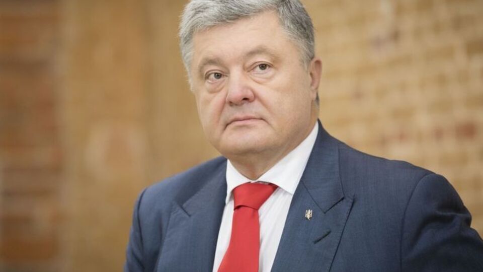 Порошенко отметил, что добровольно созданные объединенные территориальные общины охватывают более 8 млн человек