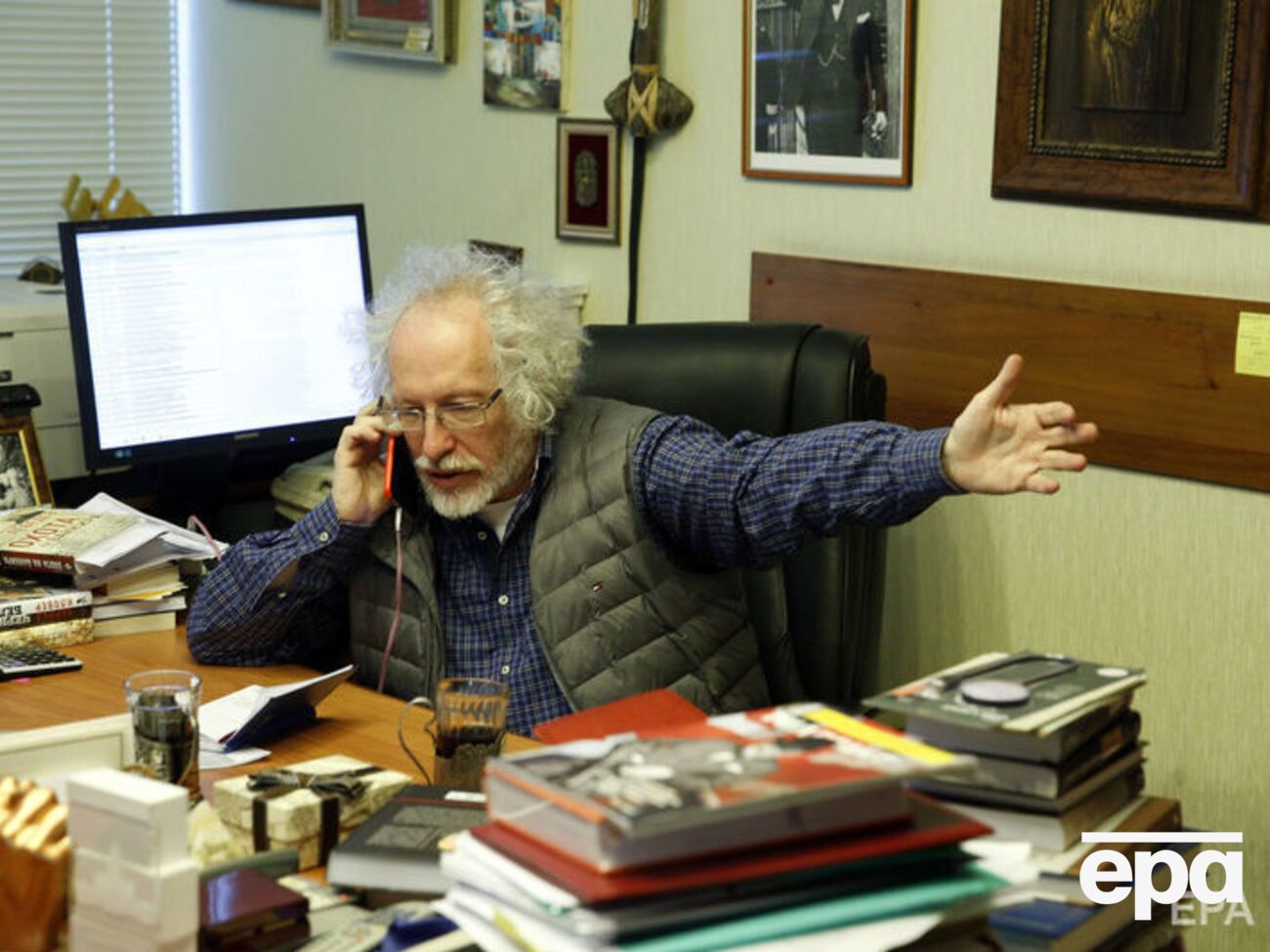 Венедиктов: Свои "хи-хи-ха-ха" засуньте в одно место