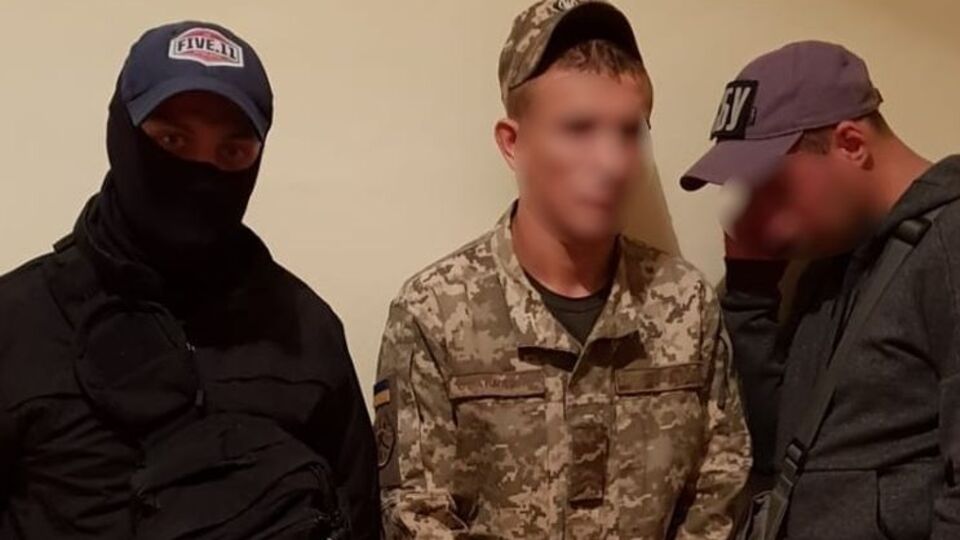 Протягом двох місяців затримані збули 100 грамів амфетаміну