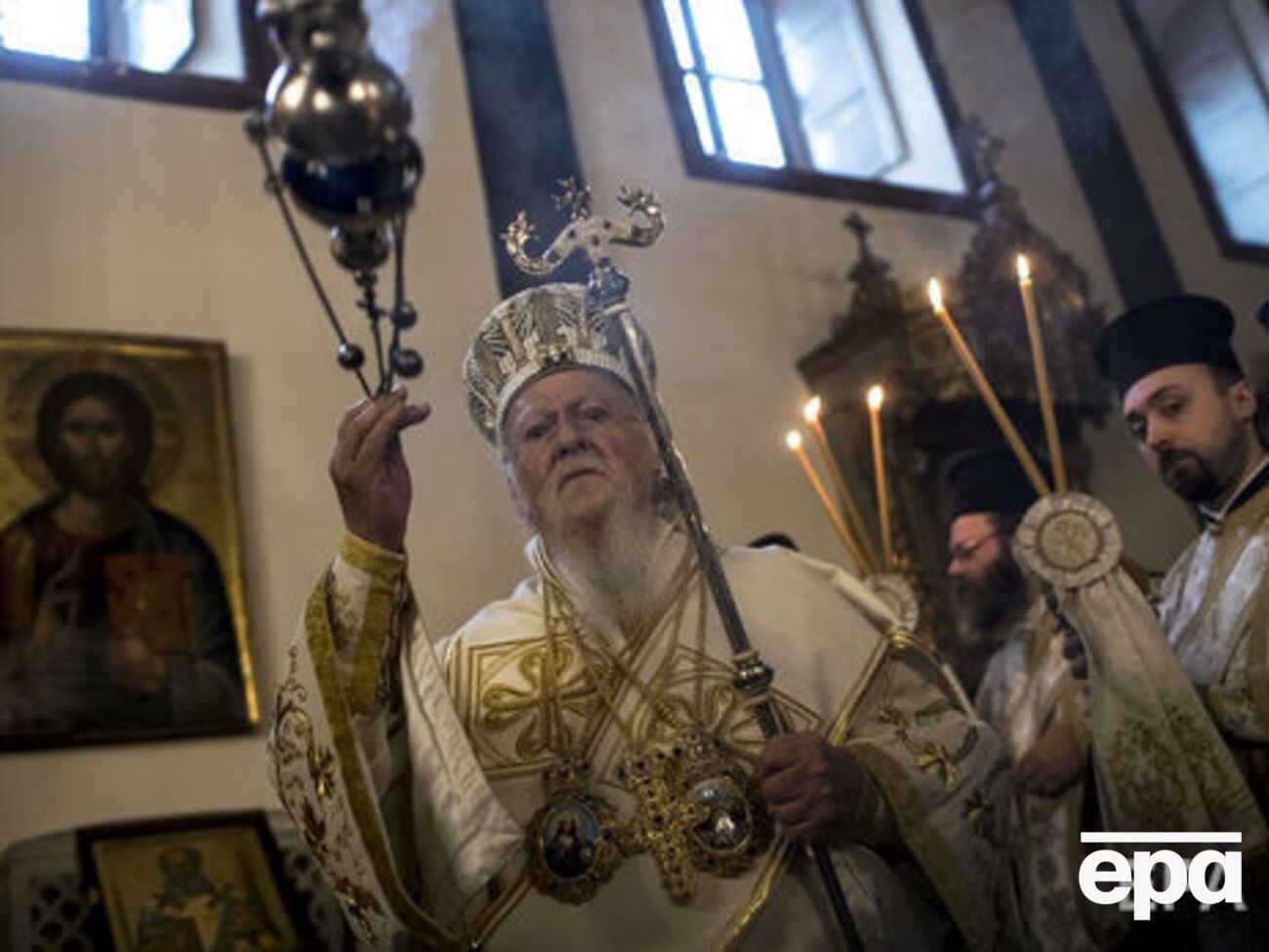 Вселенський патріархат призначив своїми екзархами в Києві архієпископа Даниїла Памфілійського і єпископа Іларіона Едмонтонського