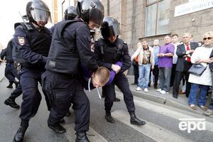 Ейдман про реакцію влади РФ на мітинги: Протести демонструють усьому світу цей гнійник