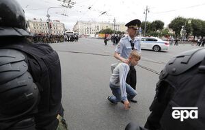 За участие в митингах по всей России было задержано около 300 человек