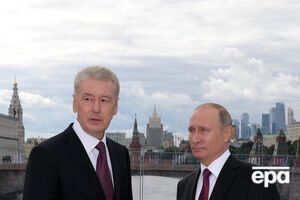 Собянин (слева), по данным экзит-полла, вновь станет мэром Москвы