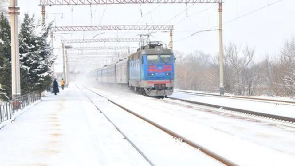 У період свят зростає навантаження на залізничний транспорт, зауважили в "Укрзалізниці"