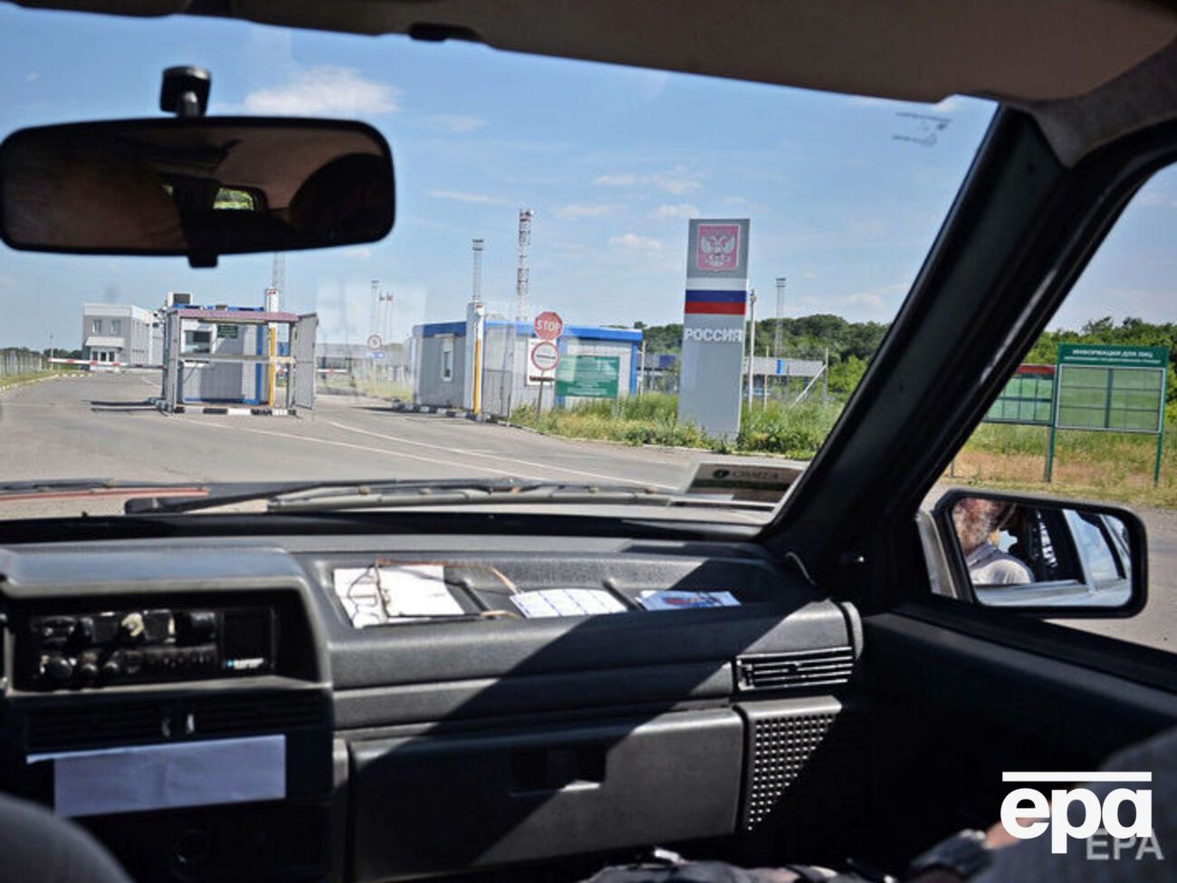 Жителям ОРДЛО разрешили въезжать в Россию на полгода