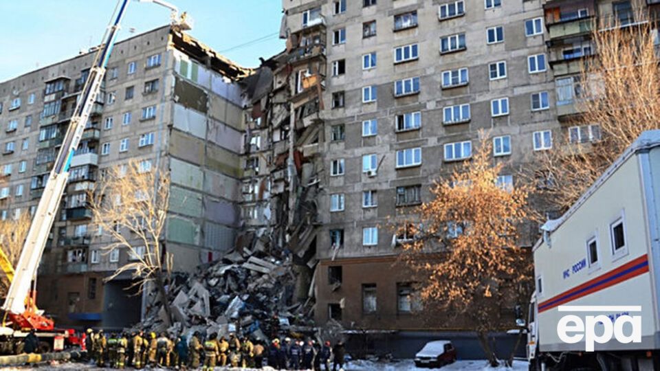 Часть здания обвалилась в ночь на 31 декабря