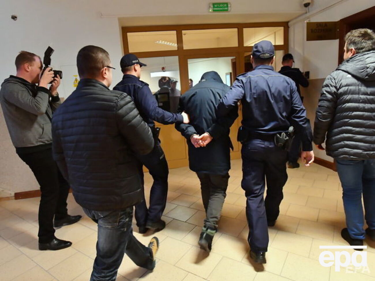 Подозреваемому грозит до 10 лет лишения свободы