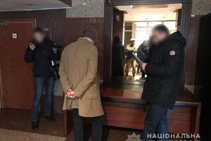Затримано головного спеціаліста відділу управління державною власністю