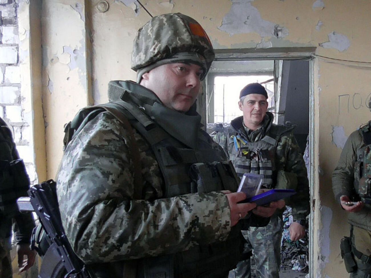 Наєв підкреслив, що українська сторона суворо дотримується Мінських угод