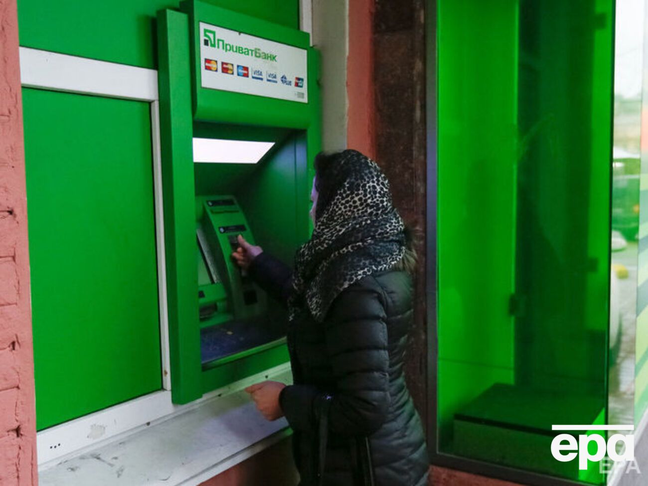 В первом полугодии 2019 года "ПриватБанк" ожидает увеличения количества транзакций с помощью платежных карт и бесконтактных устройств&nbsp;на 15%