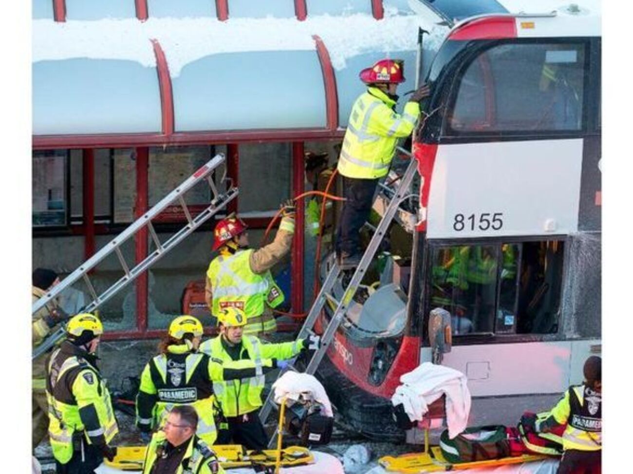 Девять пострадавших находятся в критическом состоянии