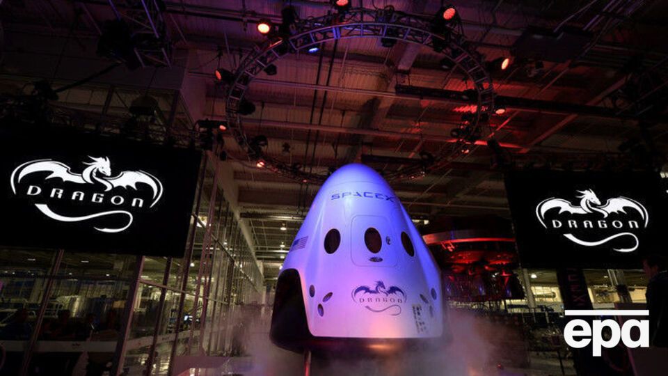 У SpaceX працює приблизно 6 тис. співробітників