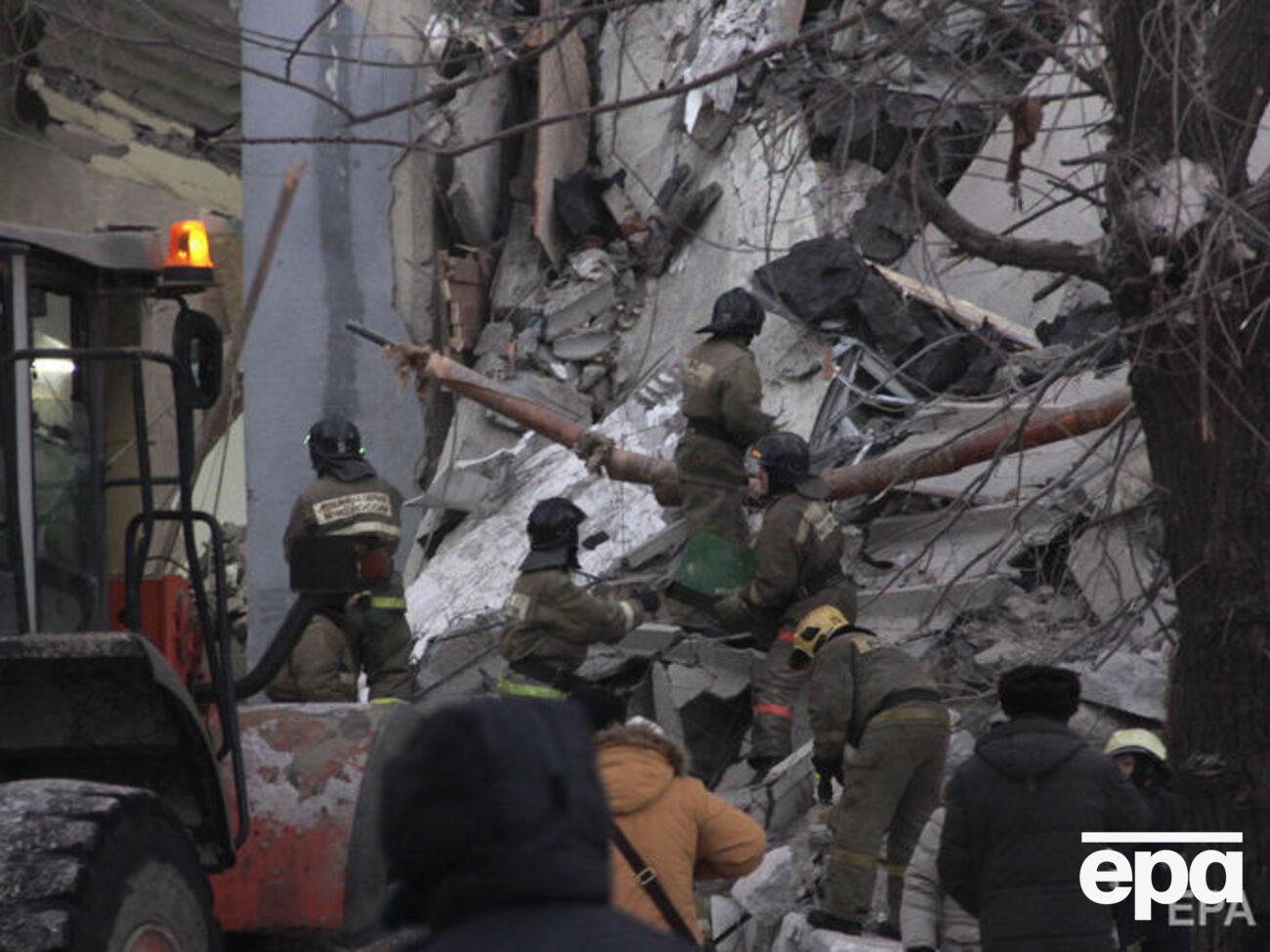 В результате обрушения дома погибло 39 человек