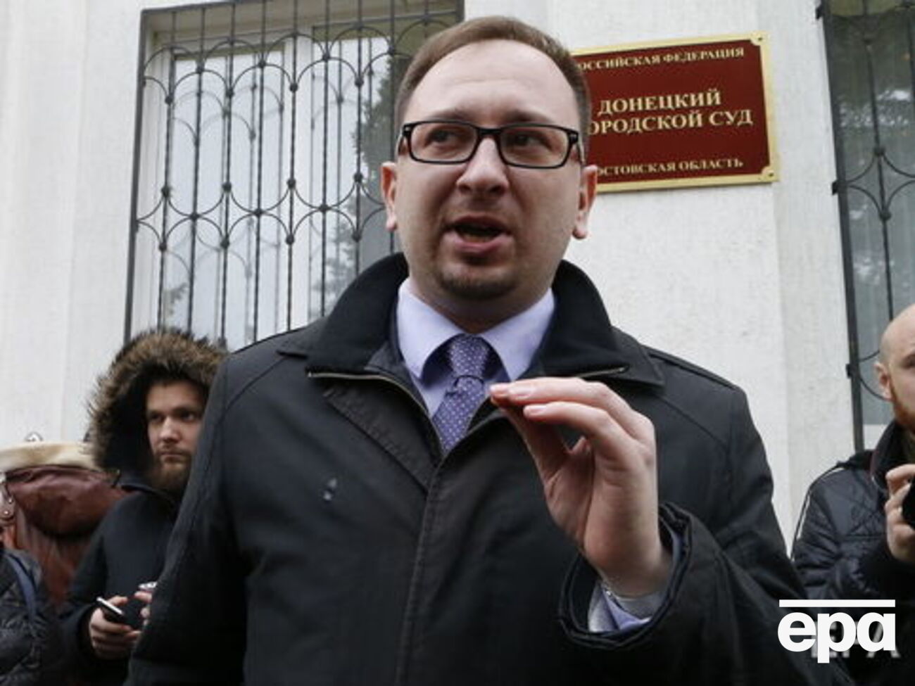 Полозов: Слідство просить суд продовжити строк тримання під вартою стосовно всіх військовополонених