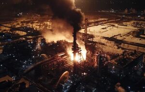 По состоянию на утро воскресенья пожар локализован, пострадавших нет