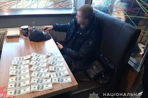 Директора підприємства правоохоронці затримали в одному із закладів громадського харчування у Львові під час передання всієї суми неправомірної вигоди