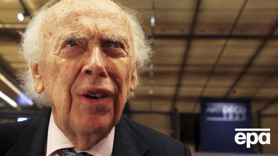 У Лабораторії Колд-Спрінг-Гарбор заявили, що висловлювання Вотсона "є неприпустимими і не підкріпленими наукою"