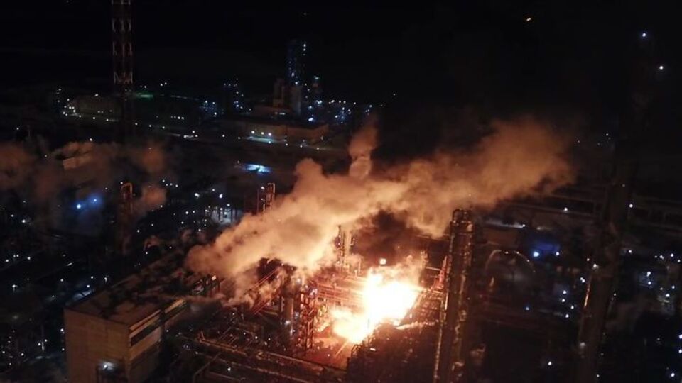 По факту пожара полиция открыла уголовное производство по статье о нарушении правил безопасности во время выполнения работ с повышенной опасностью