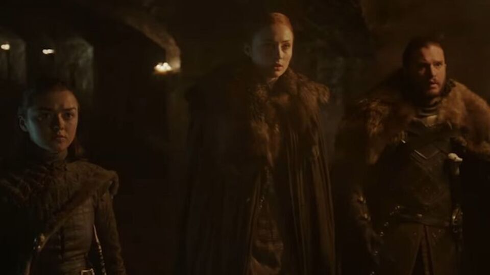 В ролике показаны представители династии Старков