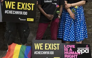 У червні 2017 року біля посольства РФ у Лондоні відбулася акція протесту проти порушення прав ЛГБТ у Чечні