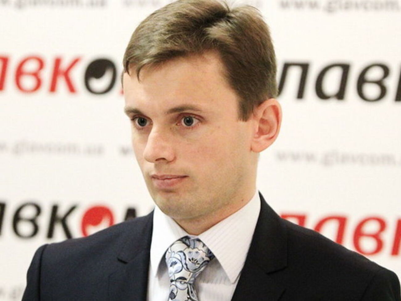 Руслан Бортник:&nbsp;Я думаю, на это делаются сегодня все ставки: ситуативно за эти три недели заблокировать процесс съезда