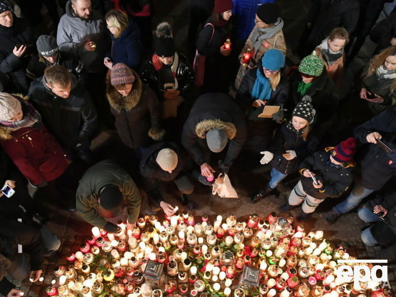 В Польше прошли акции памяти погибшего мэра Гданьска. Фоторепортаж
