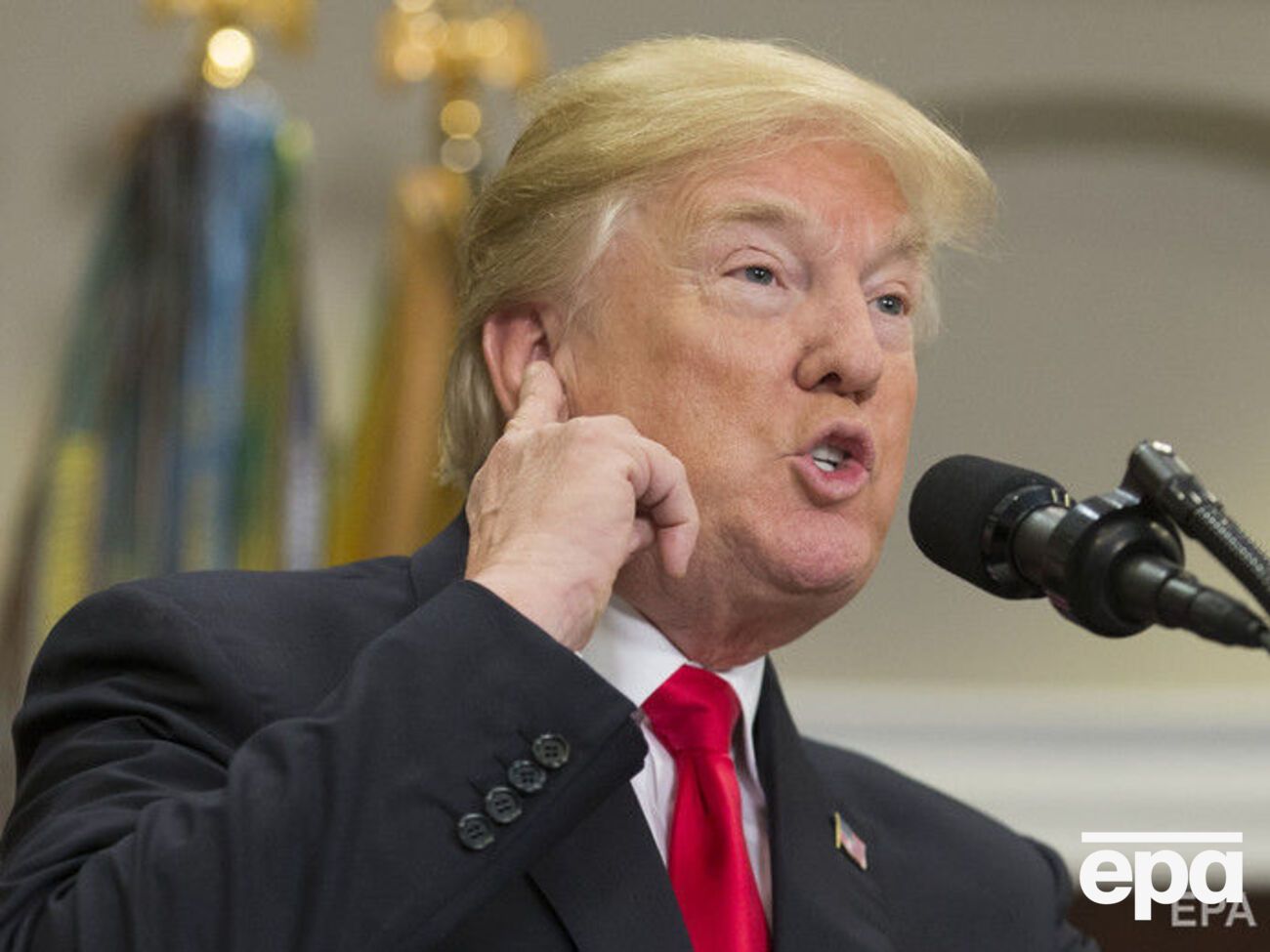 Трамп: Позор, что вы даже задаете этот вопрос