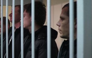 Моряков судят по четыре человека