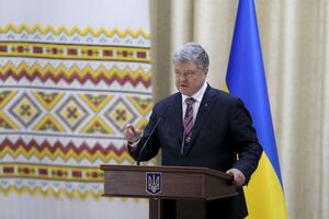 Во время визита в Волынскую область Порошенко рассказал о монетизации субсидий