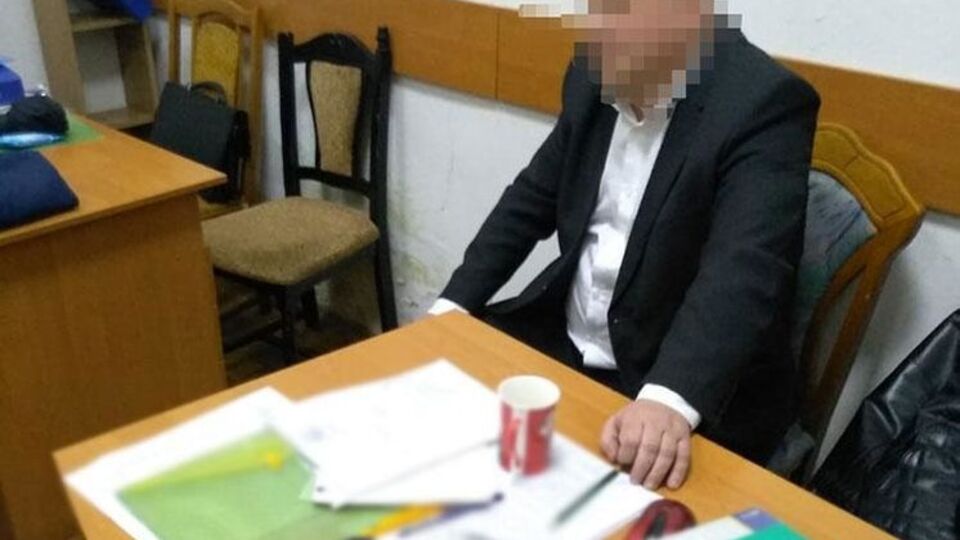 Керівник одного з відділів Західного офісу Державної аудиторської служби України організував корупційну схему
