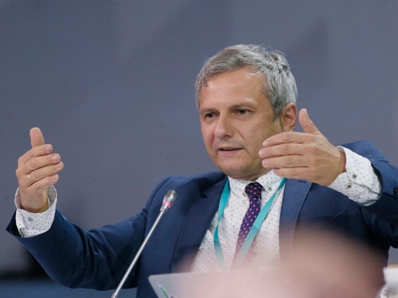 Топам госкомпаний придется урезать свои аппетиты