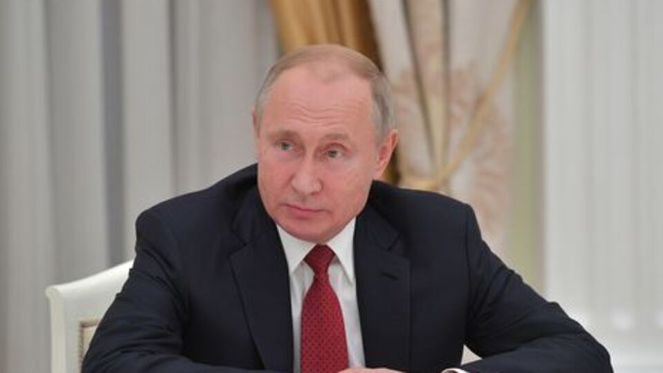 В 2013 году Путин объявил о разводе с супругой Людмилой