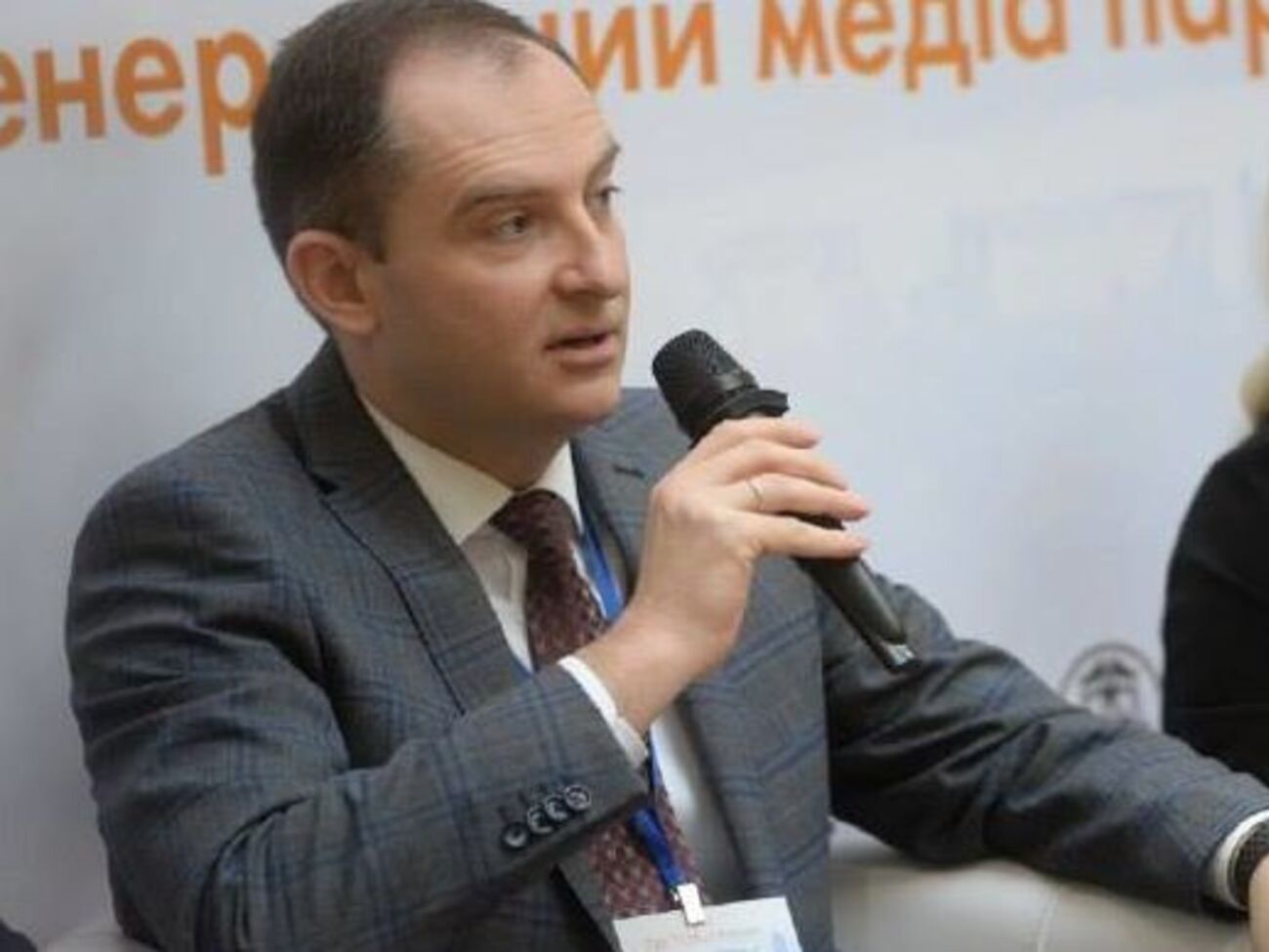 Верланов повідомив, що вже розмитнено понад 30 тис. автомобілів