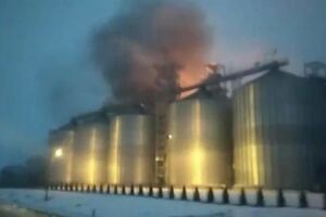 У Львівській області загорівся завод компанії "Оліяр"