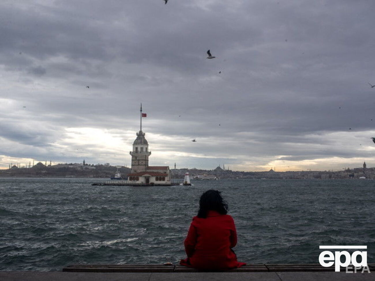 Україна не зверталася до турецької влади щодо заборони проходу кораблів РФ через Босфор