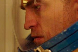 События фильма происходят в космосе